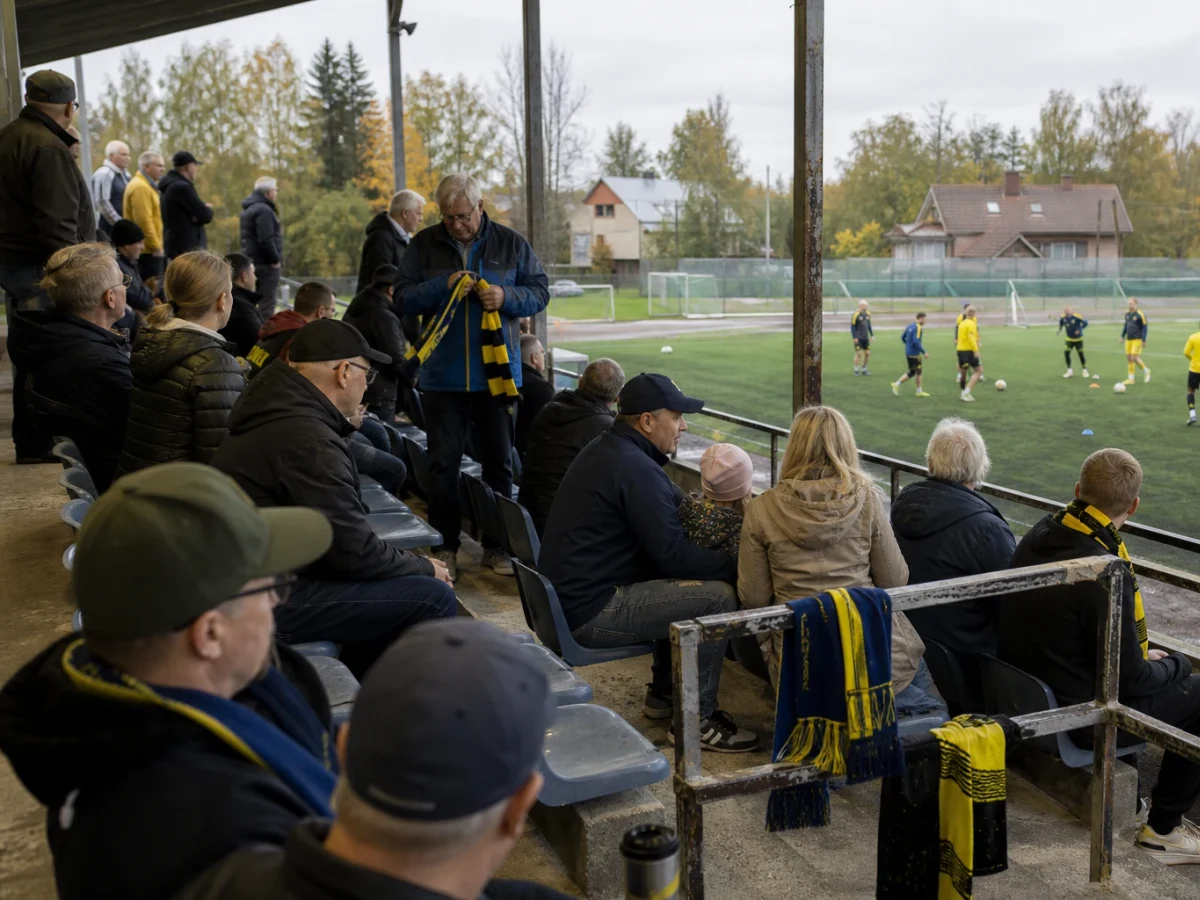 Gnistan haastaa sarjakärki KuPS:n Mustapekka Areenalla
