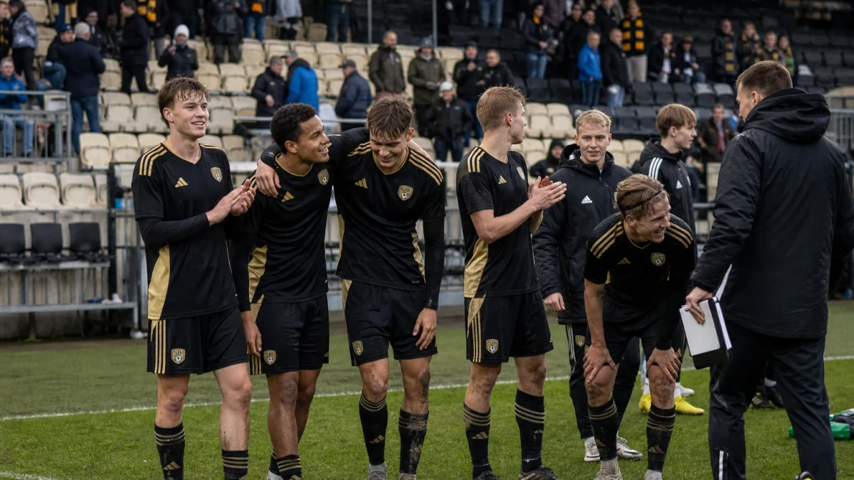 Kasper Paananen siirtyy SJK:sta lainalle Kalmar FF:ään